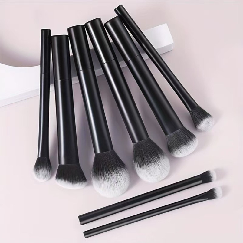 8-Piece Long-Handle Makeup Brush Set Multi-Color Ultra-Soft Powder Brush, Blush Brush, Eyeshadow Brush Complete Beginner's Toolkit