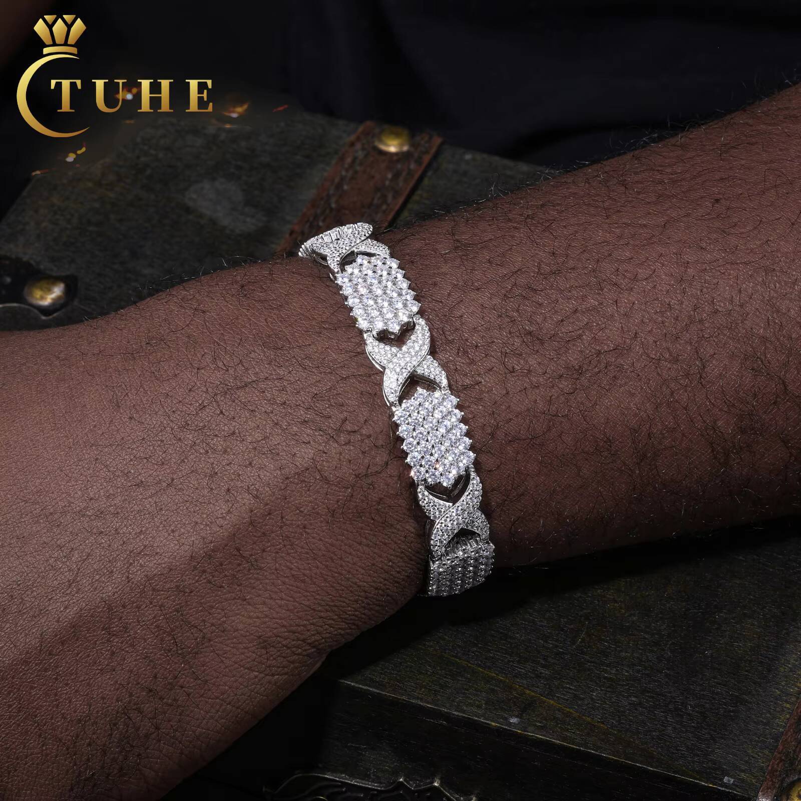 New Design Hip Hop Jewelry Custom Colored 12mm 925 Sterling Silver Vvs Moissanite Diamond Infinity Link Bracelet for Men