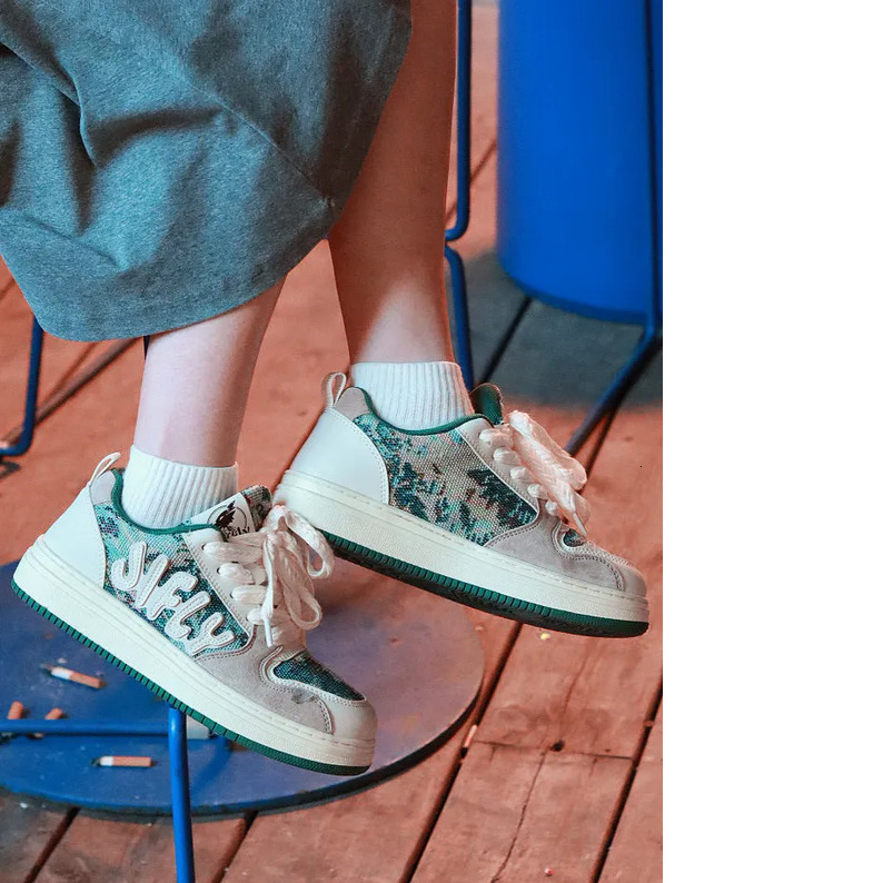 Jifffly Vintage Graffiti Print Sneakers Men Breathable Casual Loafers Women Korean Style Trendy Soft Sole Wear-Resistant