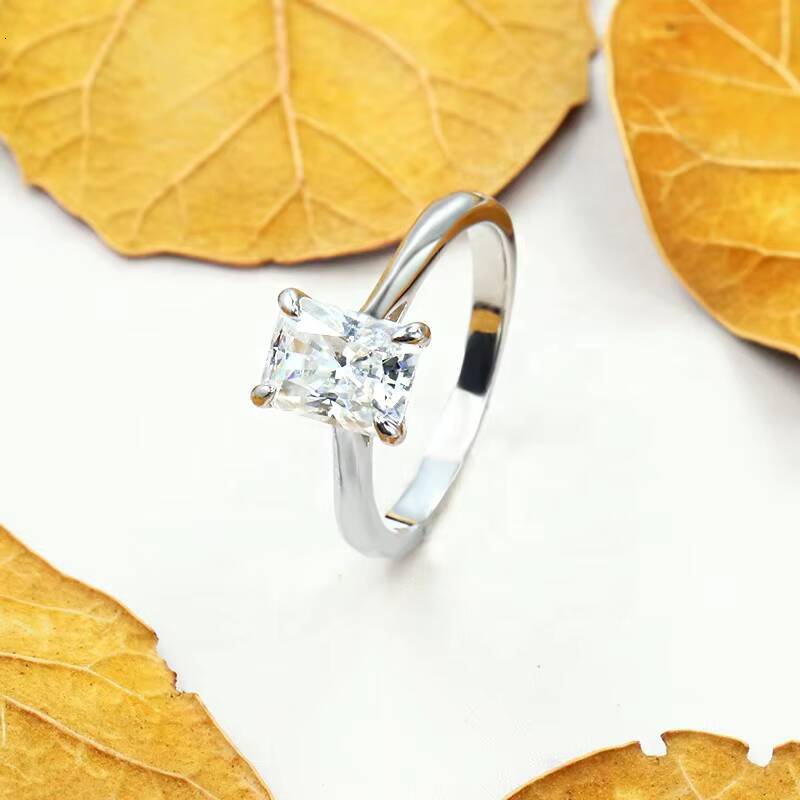 Stock Available 925 Sterling Silver with White Gold Plated GRA Certificated White D VVS 2ct Radiant Cut Moissanite Ring