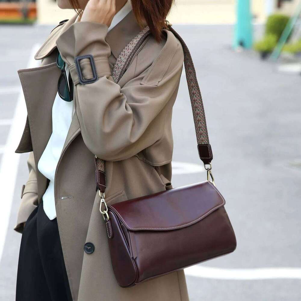 Women's Genuine Leather Shoulder Crossbody Bag Minimalist Design for Office, Dinner & Weekend Outings Durable Everyday Handbag Practical Armpit B