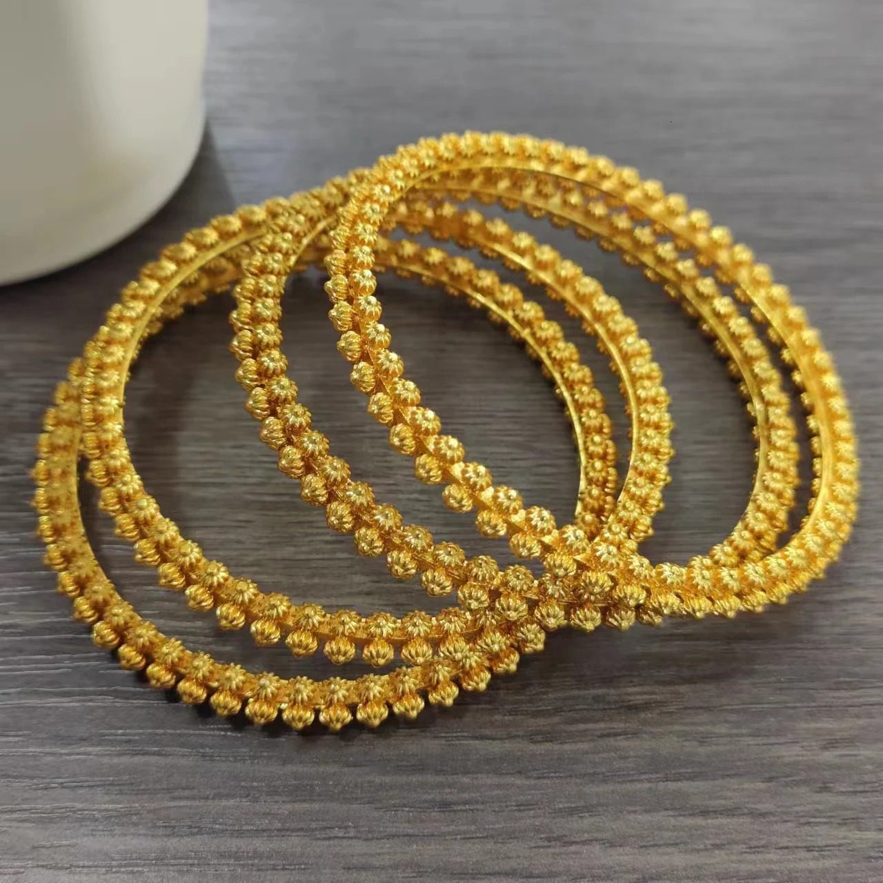 Fashion Soft Bendable Bangles Bracelets For Woman Gold Plated Cuff Bangle Dubai Wedding Jewelry African Gifts 251028