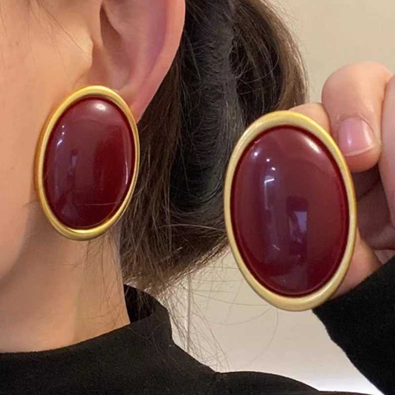 Europe And the United States Light Luxury Retro Senior Sense Wine Red Resin Oval Earrings Female Simple Temperament FashionableW251029
