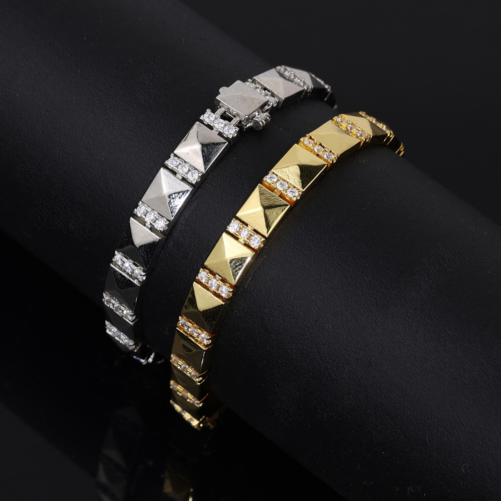 2025 New Gold Plated Geometric Triangle Rivet Bracelet Micro Paved Bling Cubic Zirconia For Women High Quality Fashion Jewelry
