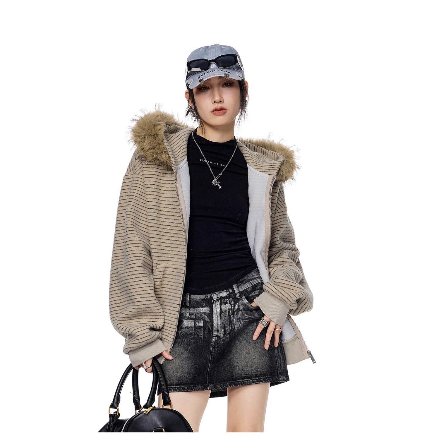 Autumn and winter designer fashionable American couple retro warm striped hooded sweatshirt jacket suitable for both men and women new multifunctional