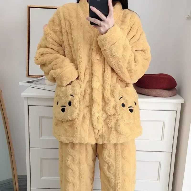 Autumn Winter New Women Outcoat Flannel Pajamas Autumn Thickened Warm Suit Loose Comfortable Homewear Casual Jacket sleepwearT251029