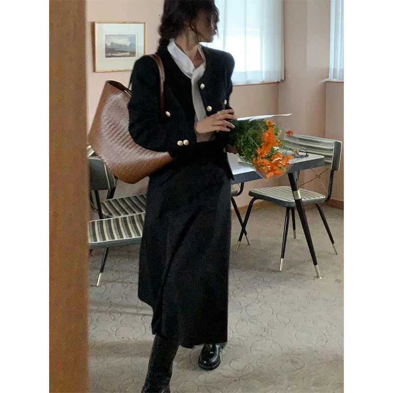 MEXZT Elegant Cropped Tweed Jacket Women Fashion Black Long Sleeve Coats Fall Winter Korean Single Breasted Short Outerwears New1 Y251105