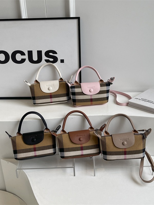 Fashion female new lattice hand carry shoulder simple Korean version mini senior cross-body dumpling bag