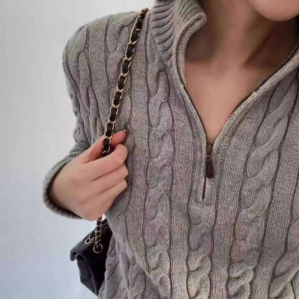 Fashionable Knitted Long Sleeve Solid Color Versatile Top Autumn Hot Sale Of The Season Elegant Quality Thick Winter Style Women Designer Sweater Wome