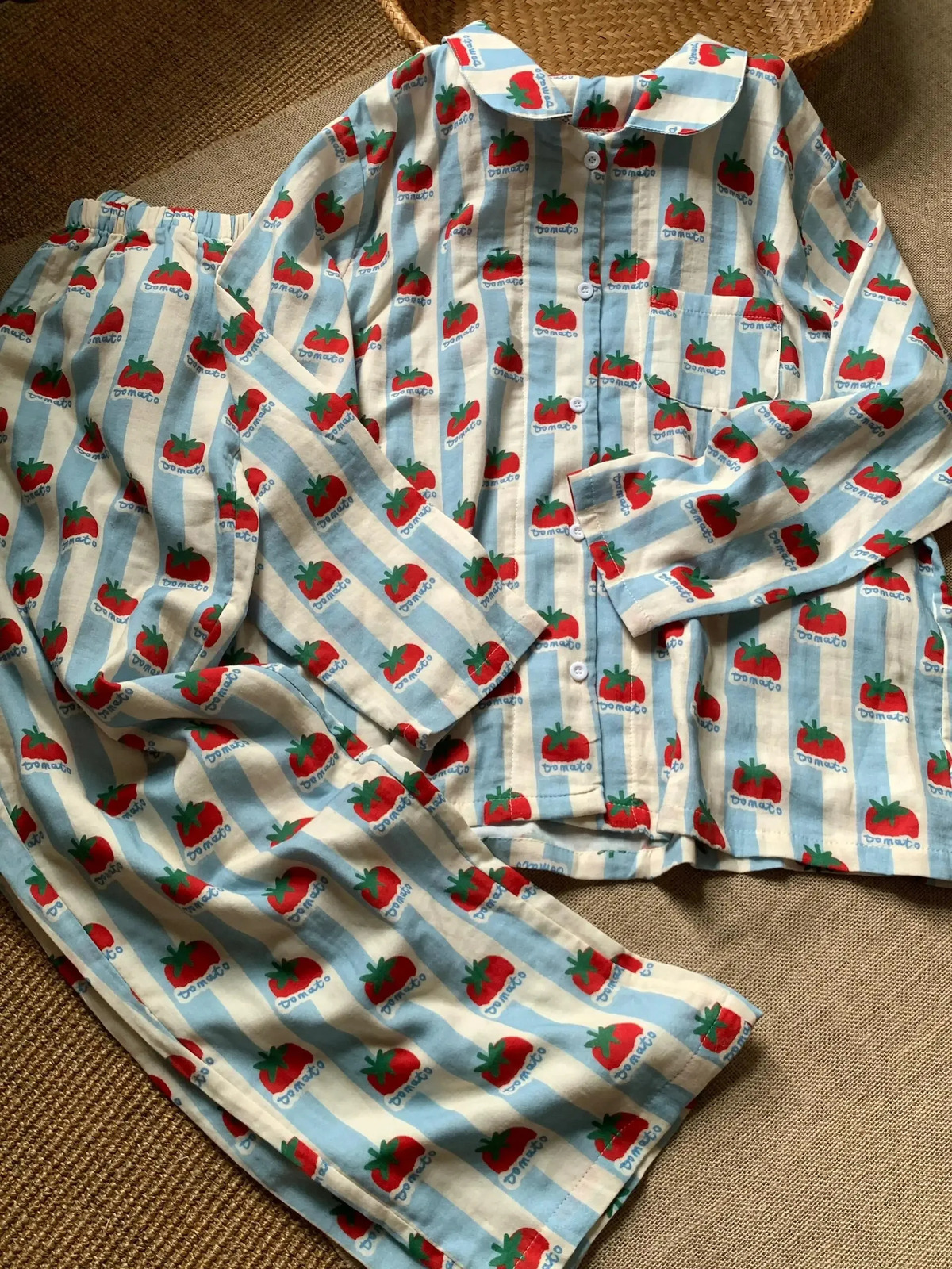 Japanese and Korean fresh style womens pajamas striped strawberry pattern pure cute fashion clothing 251029