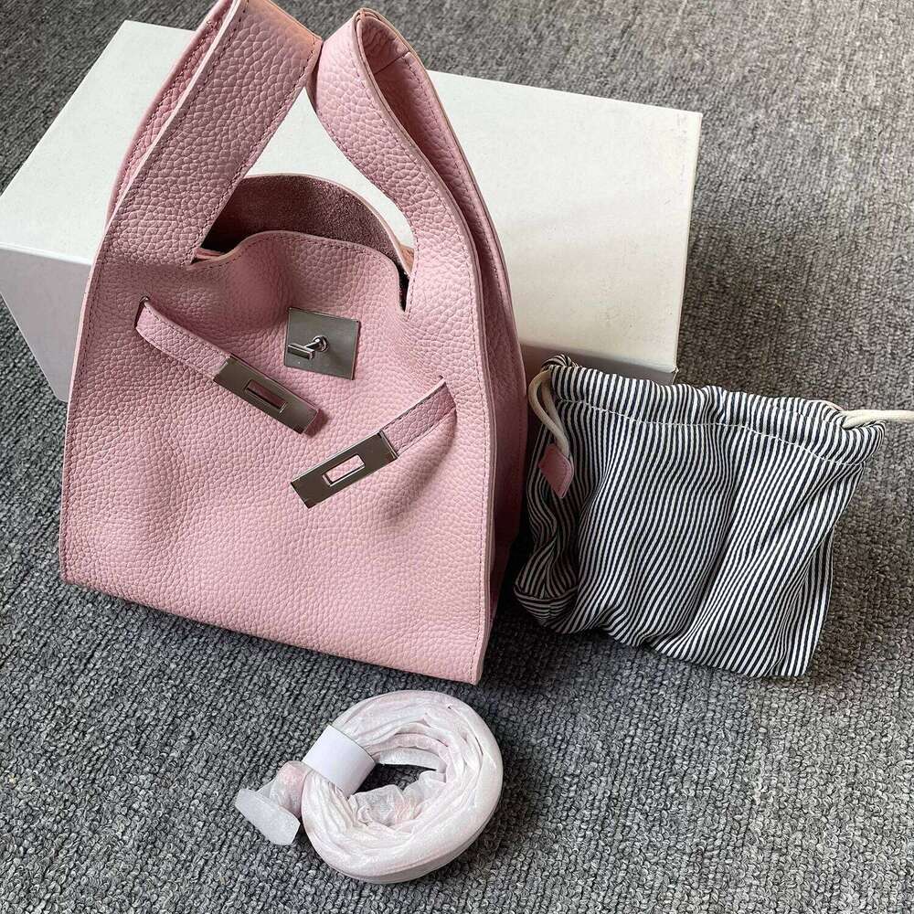 First Layer Cowhide Handbag New Niche Design Free Custom First Letter Simple Shoulder Fashionable Women's Crossbody Bag 251029
