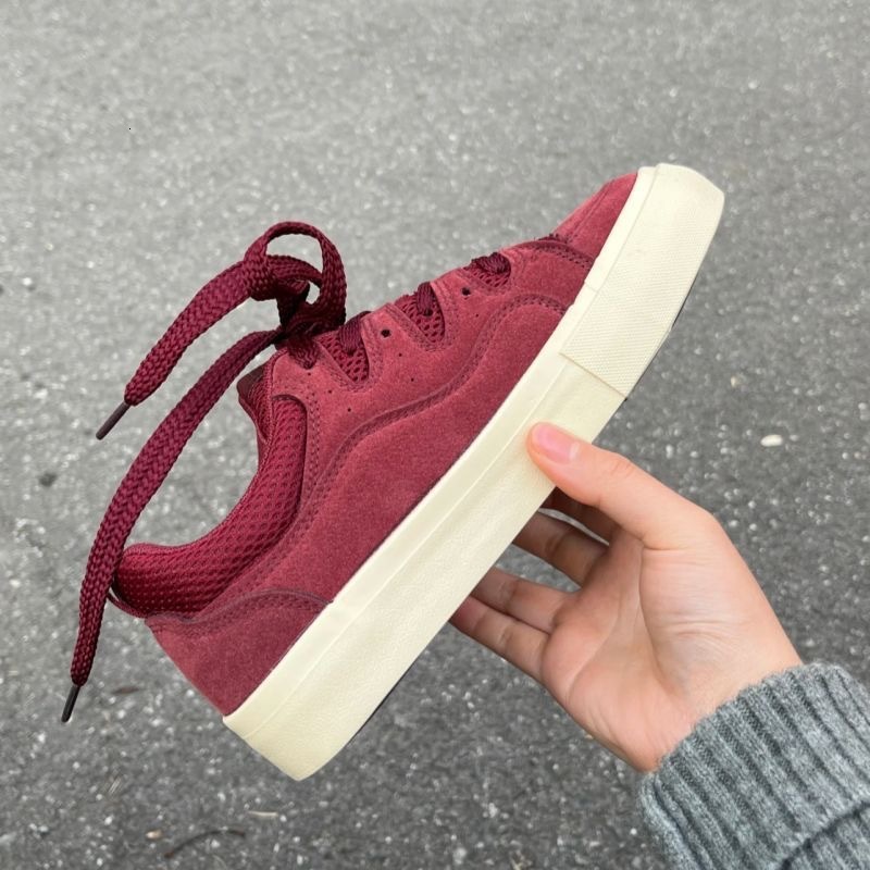 Free Shipping Fashion design Low-top lace-up Skateboard Shoes Sport Casual Shoes for Men