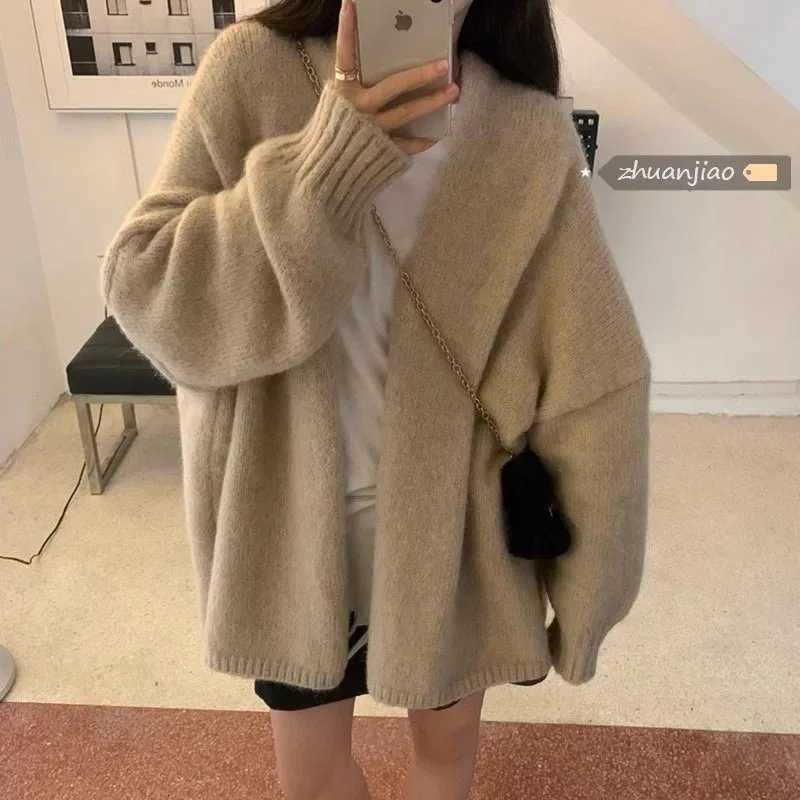 Womens Clothing Fashion Allmatch Solid Knit Cardigan Autumn Winter New Elegant Loose Long Sleeve Coat Lady Casual SweatersT251028