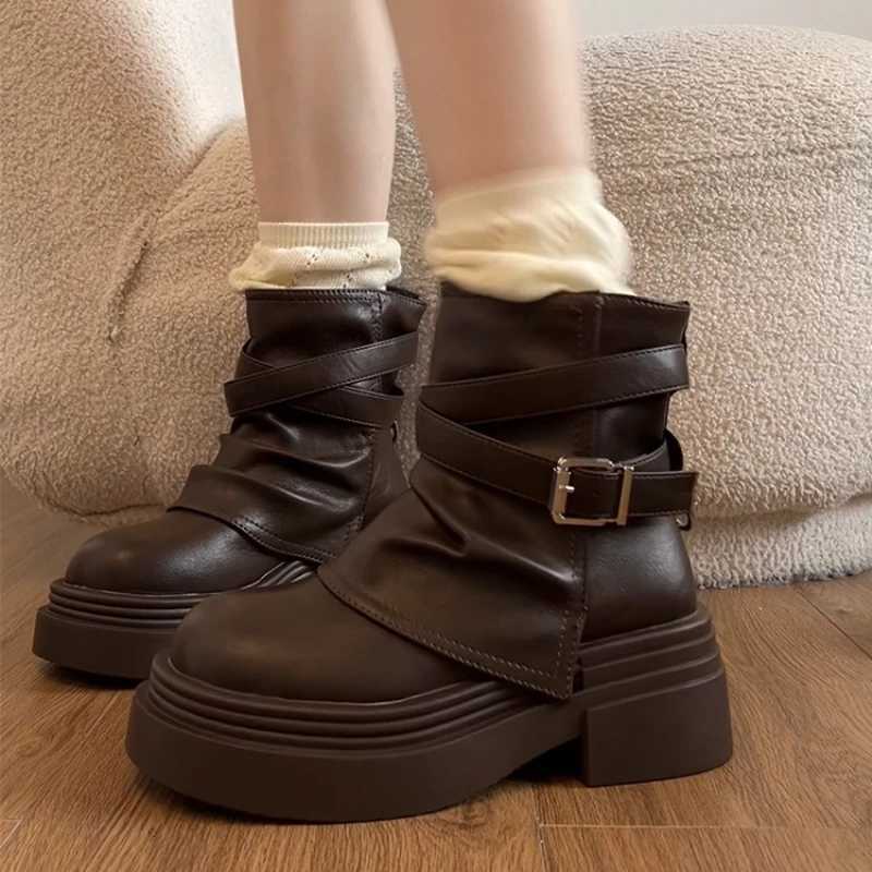 Vintage Platform Height Increase Women Ankle Boots Fashion Belt Buckle Thick Sole Shoes Autumn Winter Ladies Modern Short Botas Z251029