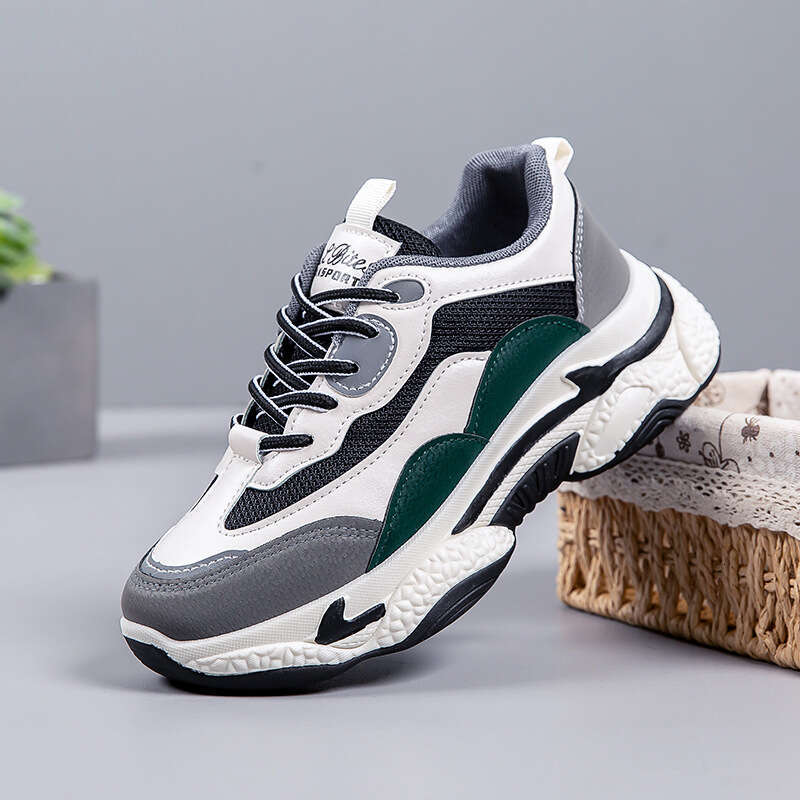 Women's 2025 Retro Designer Shoe Lightweight Thick Sole Breathable Height Increasing Student Fashionable Versatile Casual Sneakers