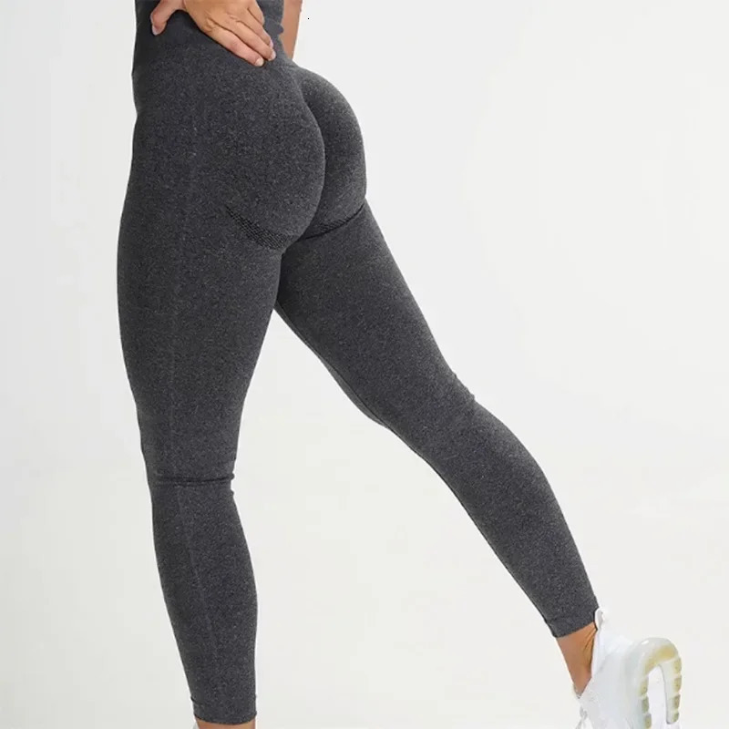 Women Solid Yoga Leggings Gym Running High Waist Hip Liftting Seamless Knit Fitness Fashion Elastic Skinnly Pants 251029
