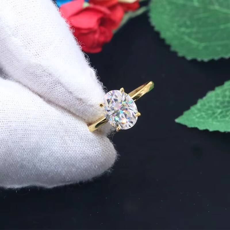 Yingma Fashion Jewelry 925 Sterling Silver 14K18K Yellow Gold 7x9mm Two Carats Oval Moissanite Rings
