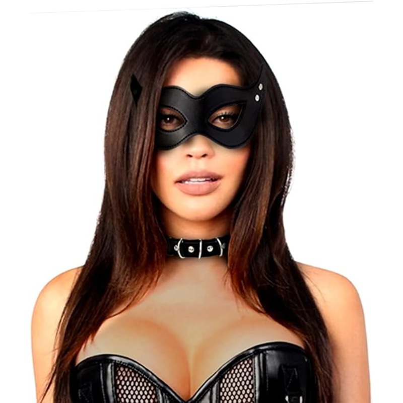 A set of 4 mysterious masks: including black leather masks and lace masks, with diverse styles to create an atmosphere