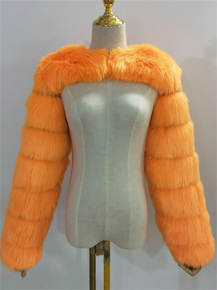 Winter Warm Clothes Pink Black Faux Fur Coats Women Long Sleeve Crop Top Gray White Faux Fur Jackets For Women Wholesale 251029