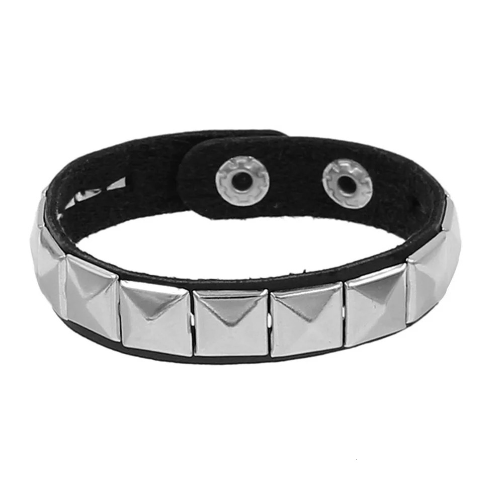2024 Punk Skull Star Bracelet Personality PU Leather Three Rows Spikes Square Stud Bracelets Bangle For Women Man 251028