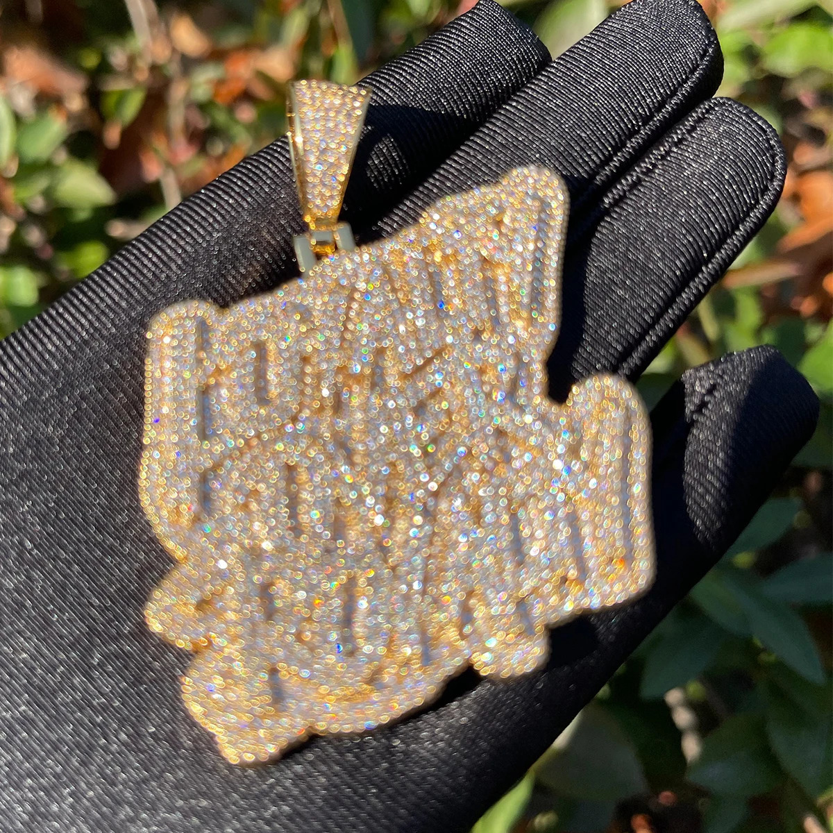 Bubble Letter Iced Out Bling CZ Loyalty Over Royalty Pendant Necklace Cubic Zirconia Two Tone Color Charm Men HipHop Jewelry 251029