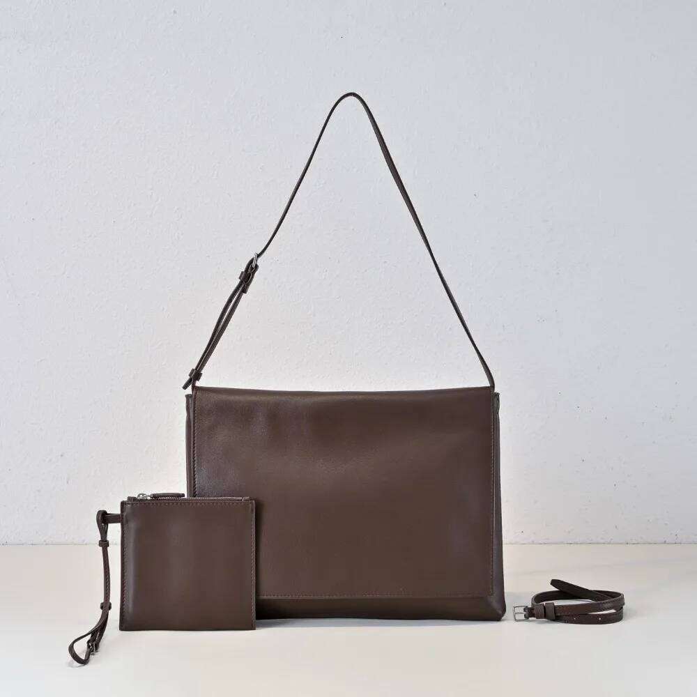 Designer Bags High Quality Minimalist Mail Carrier Simple Envelope Sheepskin Shoulder All Steel Hardware Buckle Flip Seam Armpit Bag Hot Selling