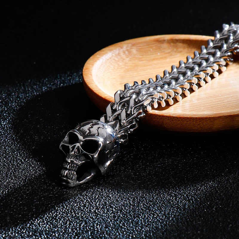 Punk MultiSize Bracelet Men Accessories Stainless Steel Skull Charm Bracelets Bangles Mens Bracelet Jewelry Men Pulseras Mujer 251028