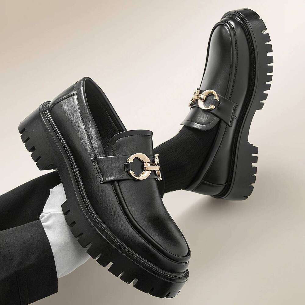 Fashion Classic Thick Sole Men's Penny Loafers Slip-On Business Dress for Gentleman Metal Buckle Formal Black Glossy Shoes