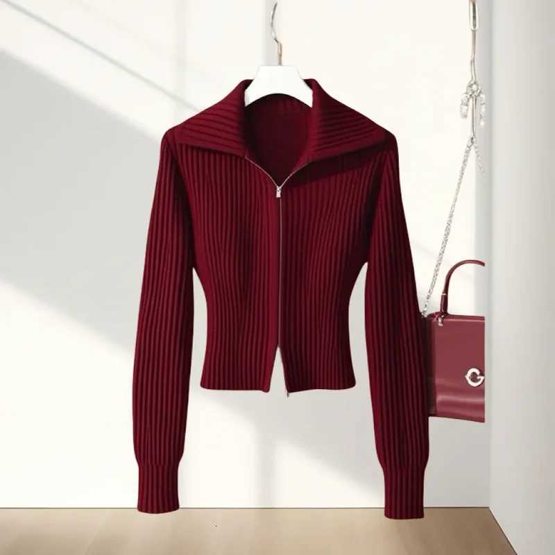Fashion Zipper Knitted Cardigan Sweater Women Tops Autumn Winter 2025 New HighEnd Long Sleeve Slim Knitwear Jacket Female B754T251028