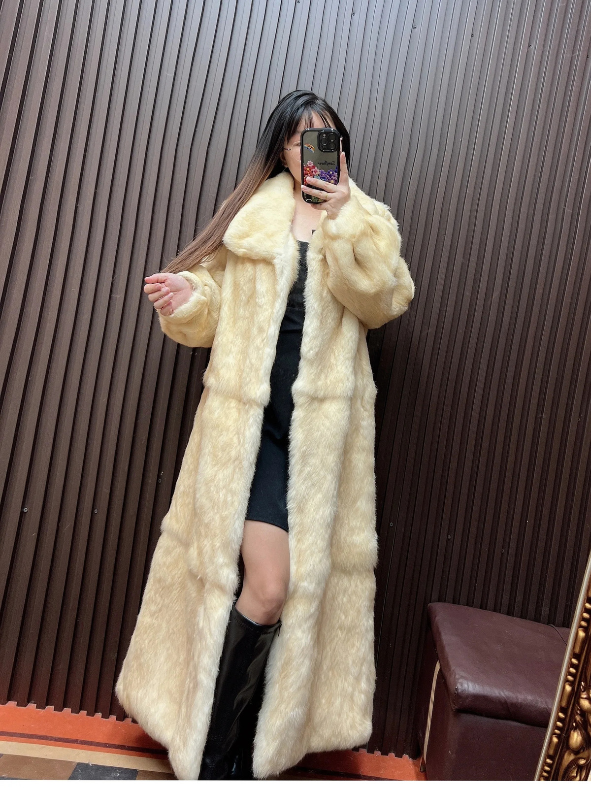 Furyoume 100 Rabbit Fur Coat 120cm Length Thick Warm Winter Real Fur Overcoats Fashion Streetwear Korean Casaco Feminino 251029