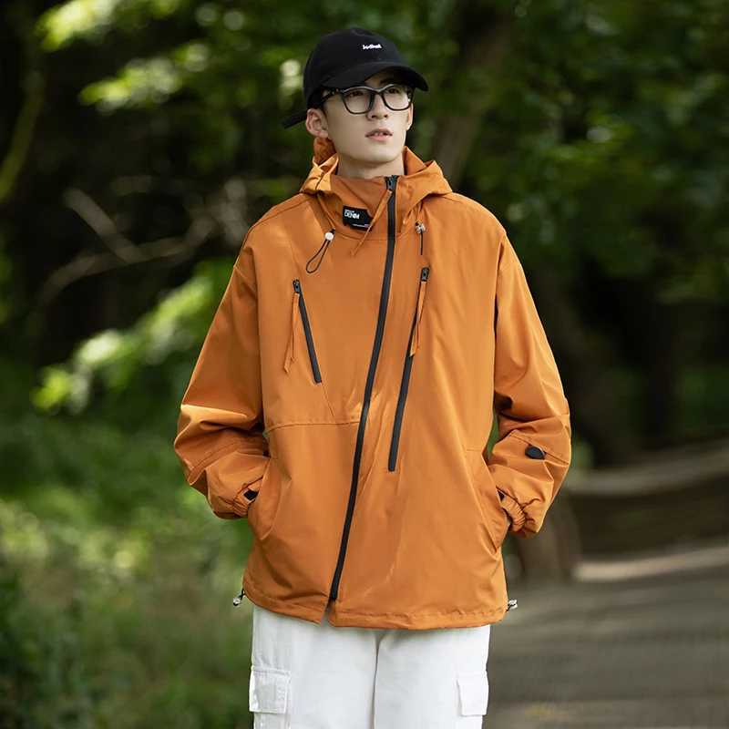 Mens and Womens Outdoor Jackets Mountaineering Style Hooded Design Multiple Colors Available J251029