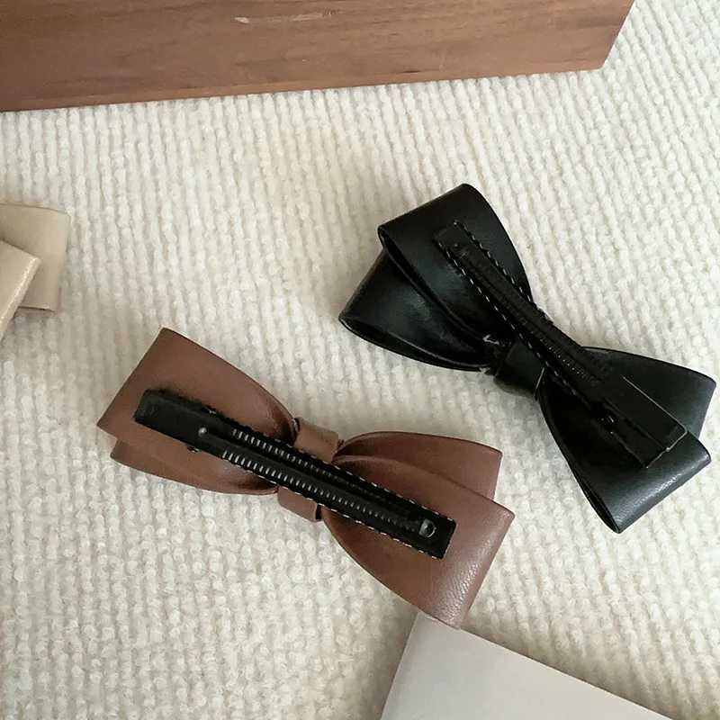Ruoshui Woman Vintage PU Leather Bowknot Hairpins Ladies Fashion Hair Clips Hair Accessories Ornaments Barrettes Side clipW251028