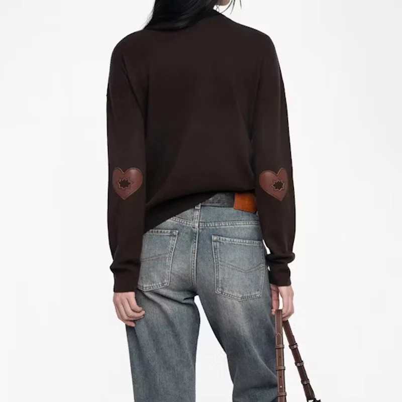 Female Crew Neck Sweater Brown Thin Cashmere Pullover Women Star Patch Sweaters Casual Winter Light Blue Jumper Lady Beige Tops J251029