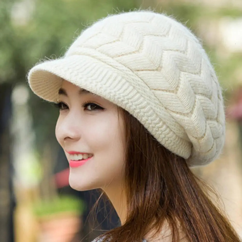 Winter Knit Hat with Visor Brim Double Soft Lining for Women Warm Stylish Beanie Hats Wide Brim Warm Knit Hat Slouchy Beanie Cap 251029