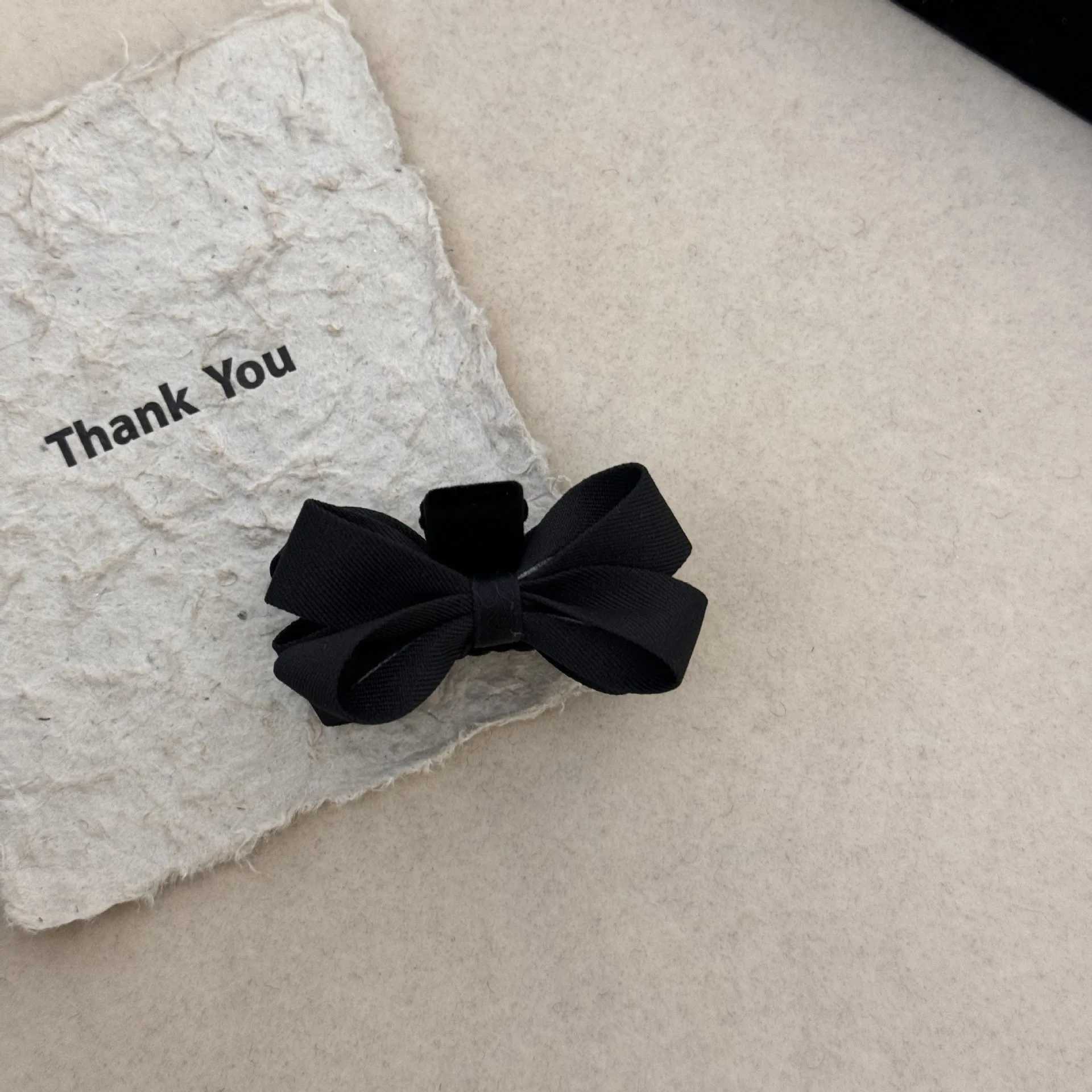 French Chic Bows Claw Clip for Women HighEnd Princess Hair Accessory Small Size Pair of Clips for Stylish Hair ManagementW251028