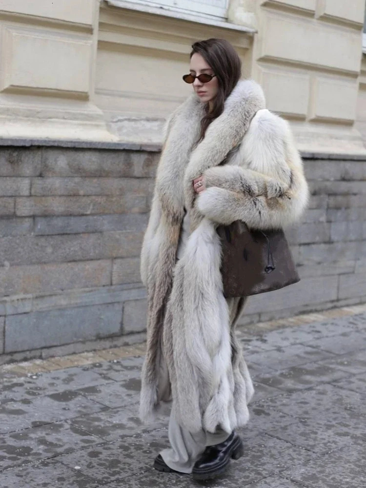 y Faux Fur Coat Women Winter Warm Fluffy Jacket Long Sleeve High Street Chic Female Overcoat Fashion Gradient Outwear 251028