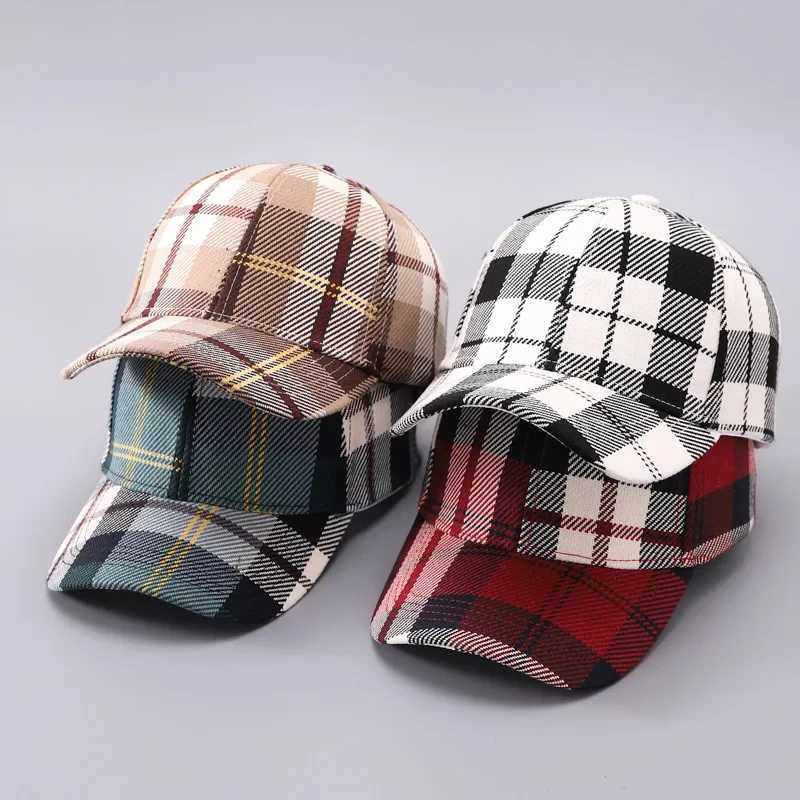 SpringSummer Exquisite Checkered Baseball Caps Unisex Outdoor Leisure Casquette Vintage Sports Visor Duck Hats For TeenagersW251029