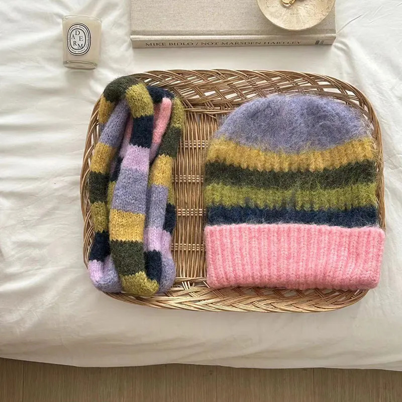 Striped Rainbow Beanies Hat Scarf Two Piece Set For WomenMen Winter Warm Skullis Hats Unisex Outdoor Coldproof SCarf Caps Set 251029