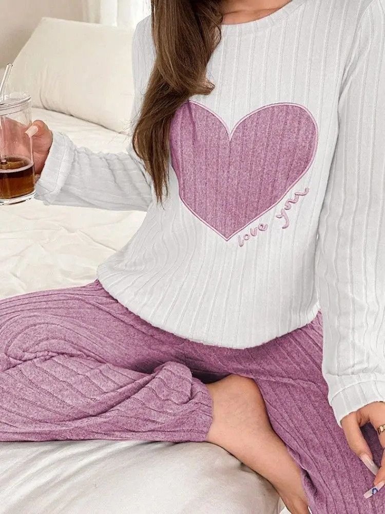 Women Sleepwear Autumn Winter Pajamas Set Casual Heart Printed Long Sleeve Tops and Trouses Sets Homewear Loungewear 251029