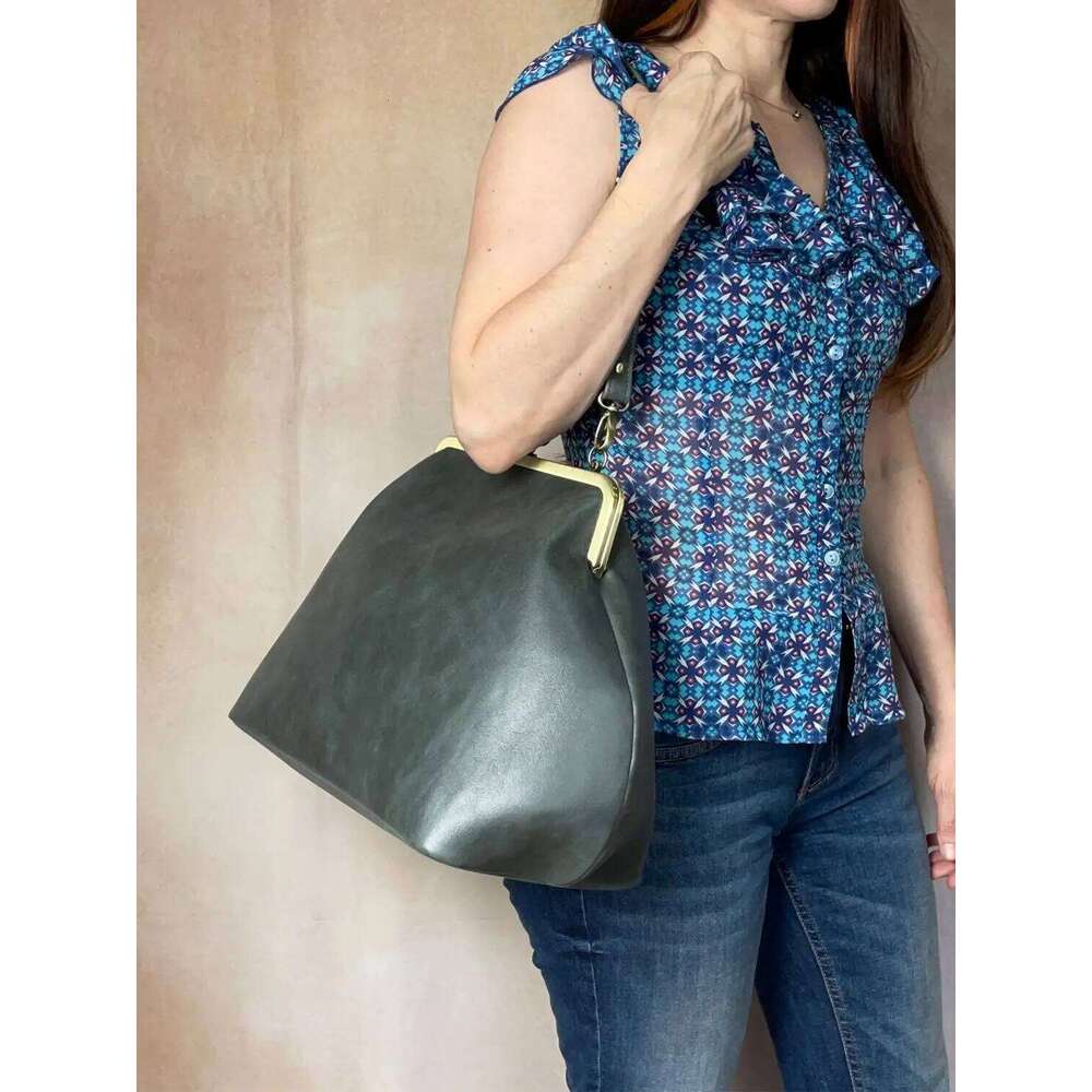 LOST IN VINTAGE Artificial Leather Bag Natural Stones Balls Kiss-Lock Large Clutch Handbag Proudly Carried In Hand 35X30x20cm