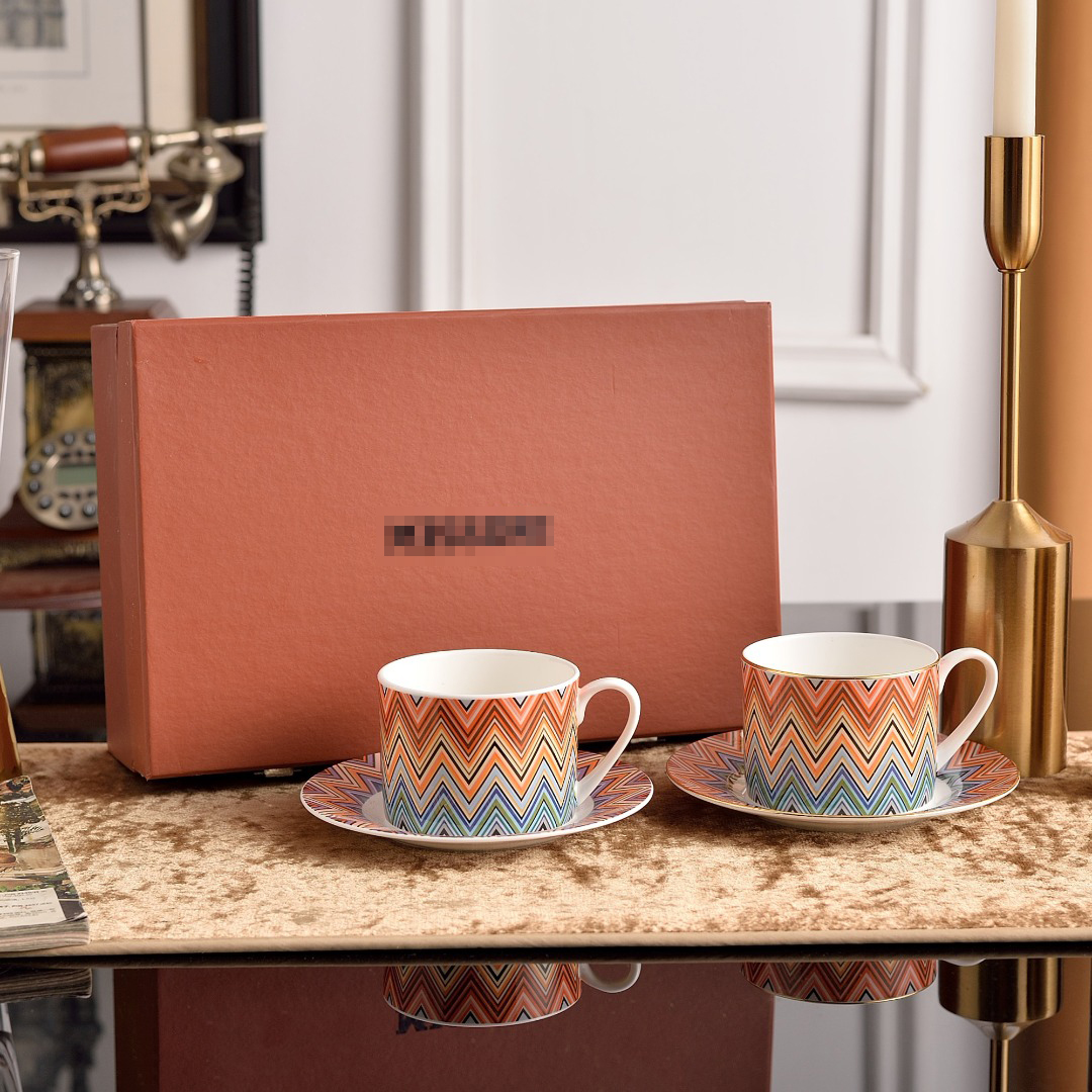 Premium Nordic Ceramic Double Cup Saucer Set, Sleek and Simple Design, Ideal for Daily Tea or Coffee Time, Perfect for Gifts or Gatherings