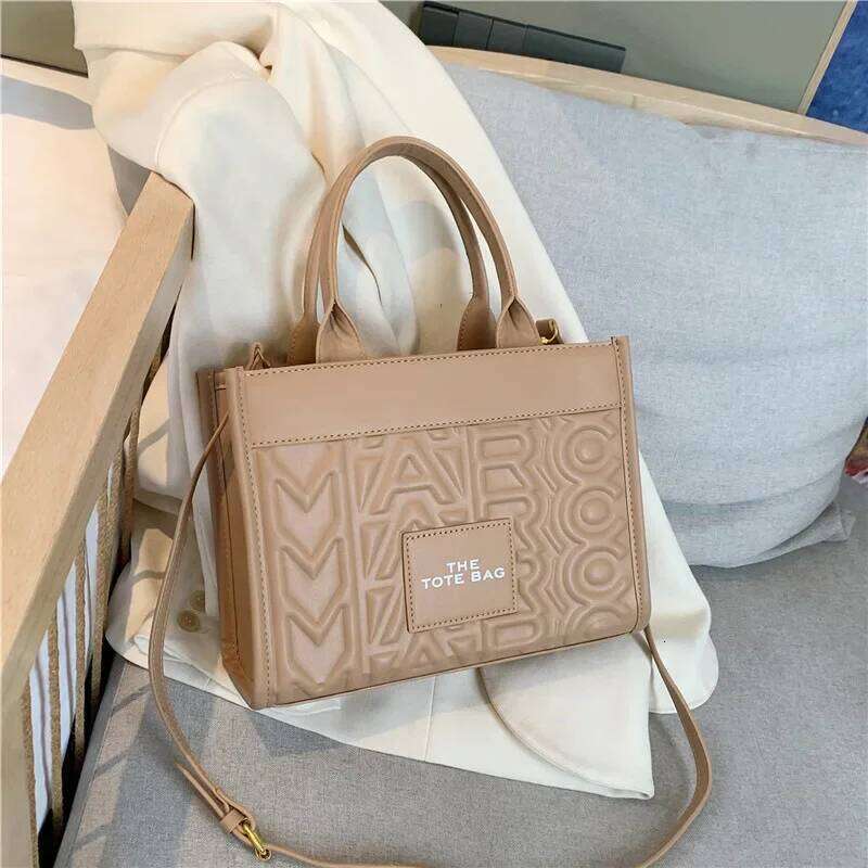 Stylish Tote - Spacious Work & Travel Purse with Artistic Prints, Versatile Shoulder Bag for Women