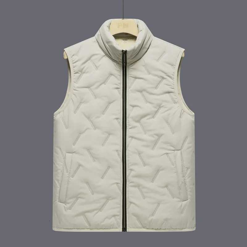 YJKVUR Autumn Winter 2025 New Windproof Outdoor Vest Men Sleeveless Casual Coats Camping Hiking Warm Fleece Thick Waistcoat W251029