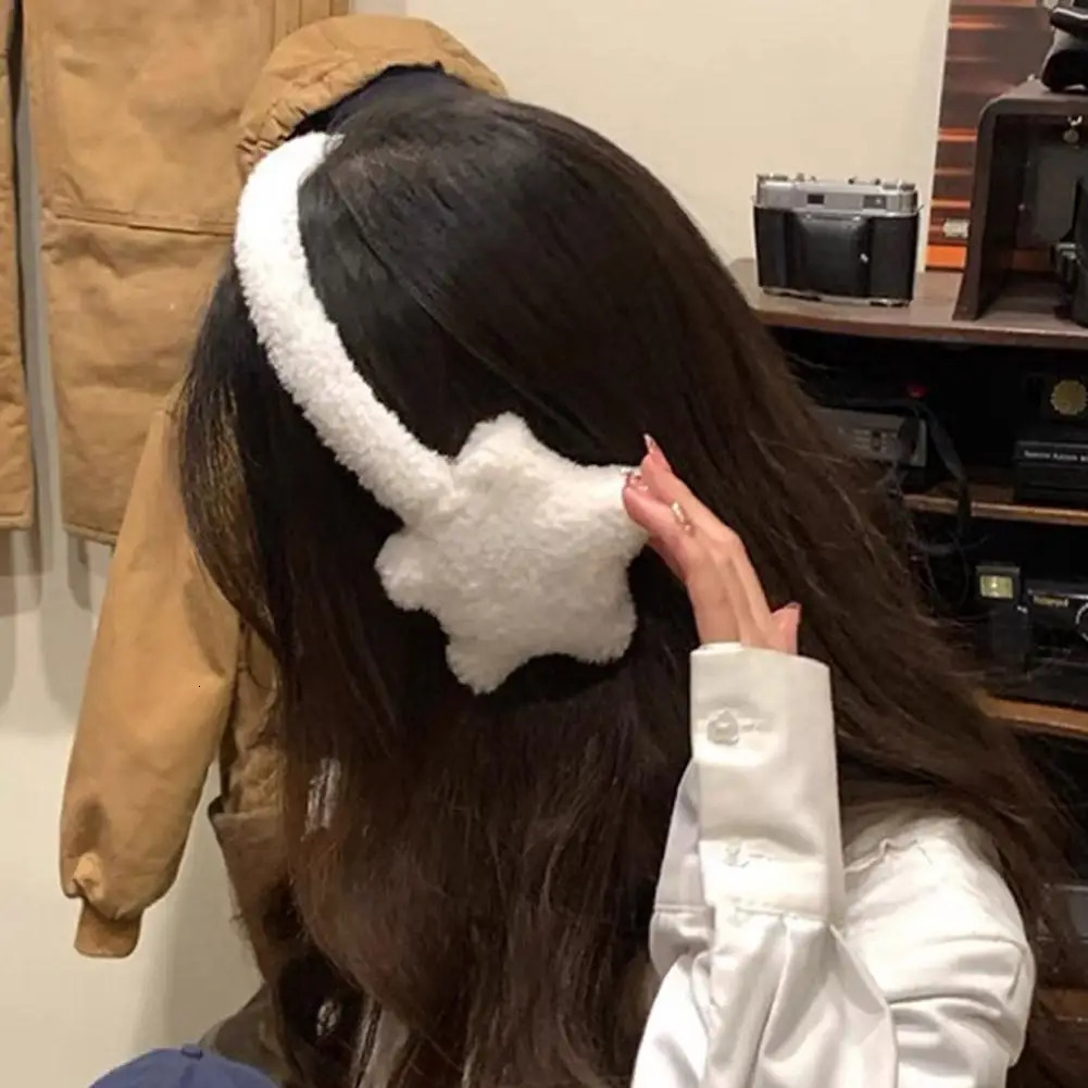 Y2K Star Fluffy Earmuffs Earplugs Cold Protection Women Ear Cover Keep Warm Solid Color Plush Earmuffs Cycling Accessories 251029