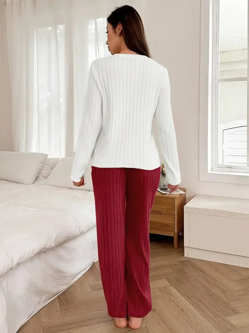 Autumn Winter Warm Pajamas Set Women Casual FleeceLined Round Neck Long Sleeve Tops and Trouses Sets Homewear Loungewear 251029