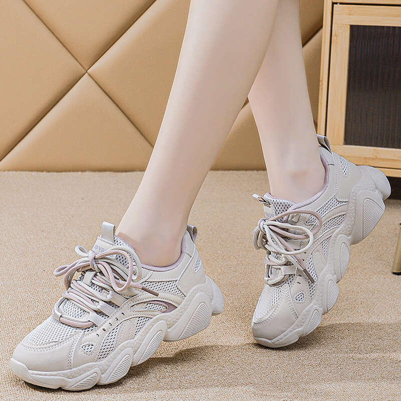 2025 New Spring and Autumn Chic Designer Shoe Women's Mesh Thick-Soled Lightweight Flexible Versatile Fashion Casual Sports Running Shoes