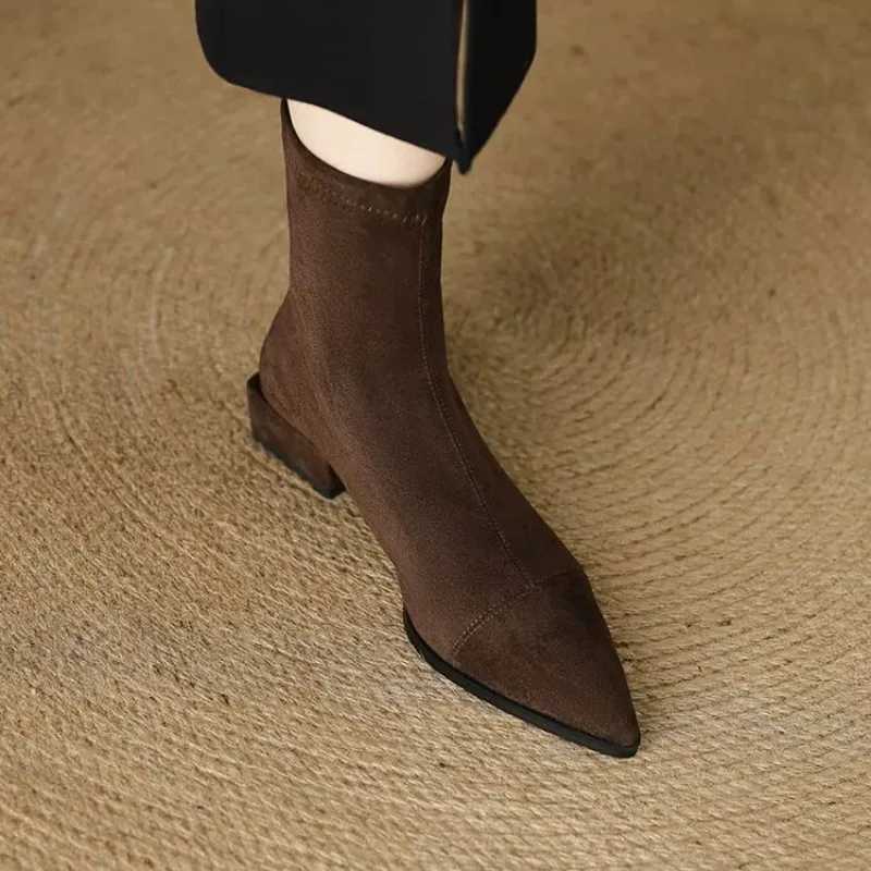 Plussize womens boots winter fashion pointedtoe design short boots with zippers on the back slim lowheeled nude boots Z251029