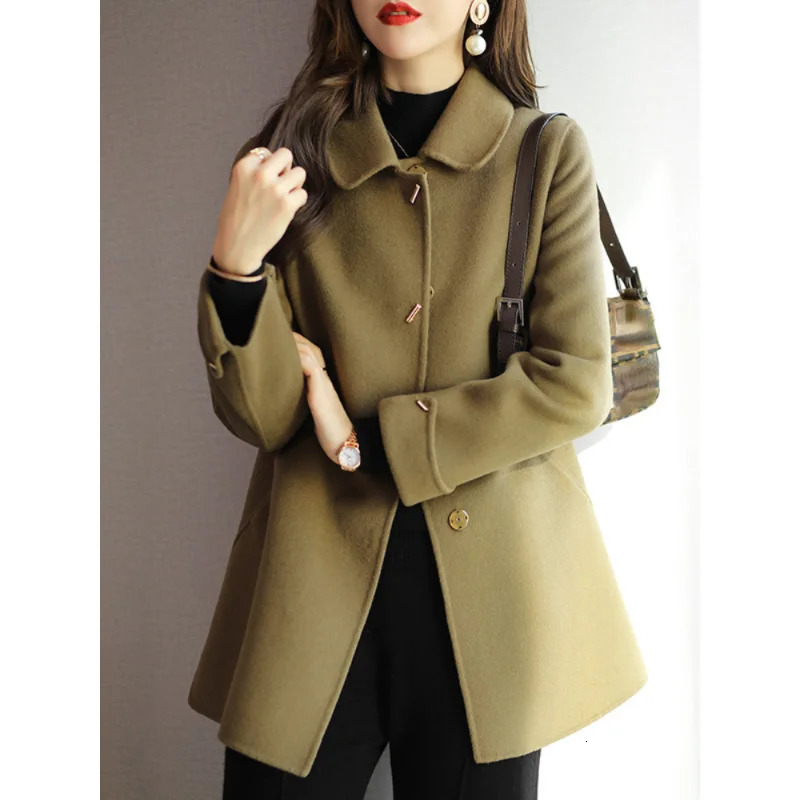 Woolen Coat Slim Fashion Office Lady Square Collar Single Breasted Winter Coats for Women Widewaisted Pocket Black Coat 251029