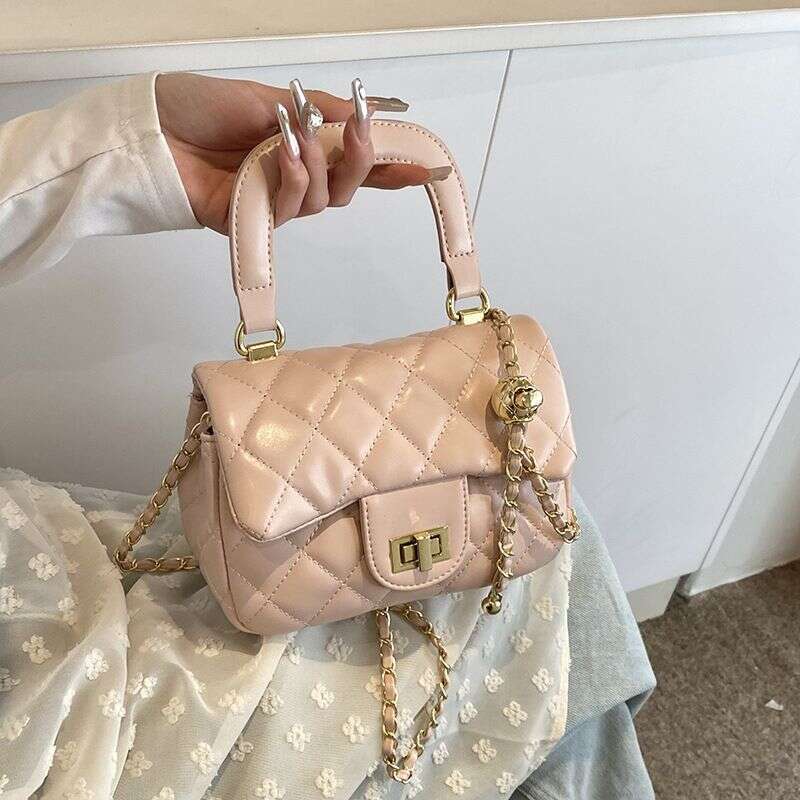 Beibei Shangpin New Style Fashion Trendy Lingge Chain Buckle Handheld One Shoulder Diagonal Straddle Bag