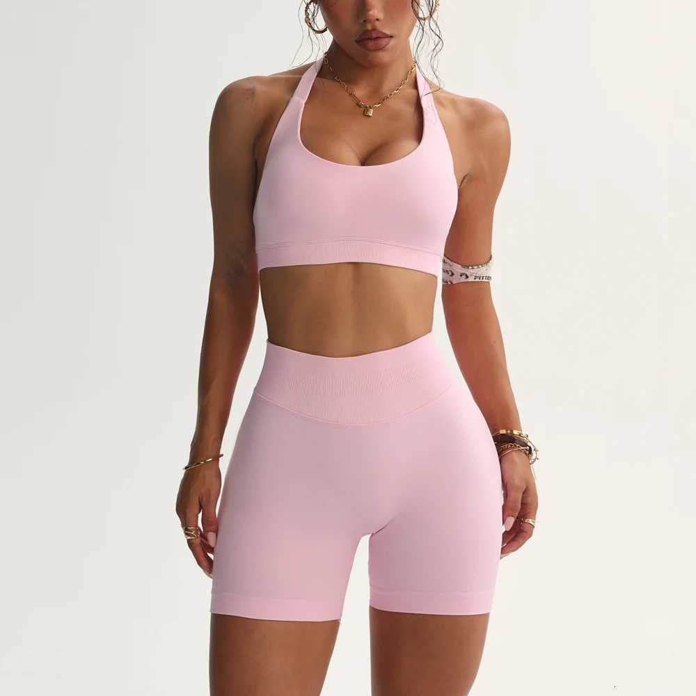 Shorts Set Seamless Yoga Set Women Halter Sports Bra Low Waist Scrunch Bum Gym Shorts 2 PCS Sports Suits Workout ClothesXJ251029